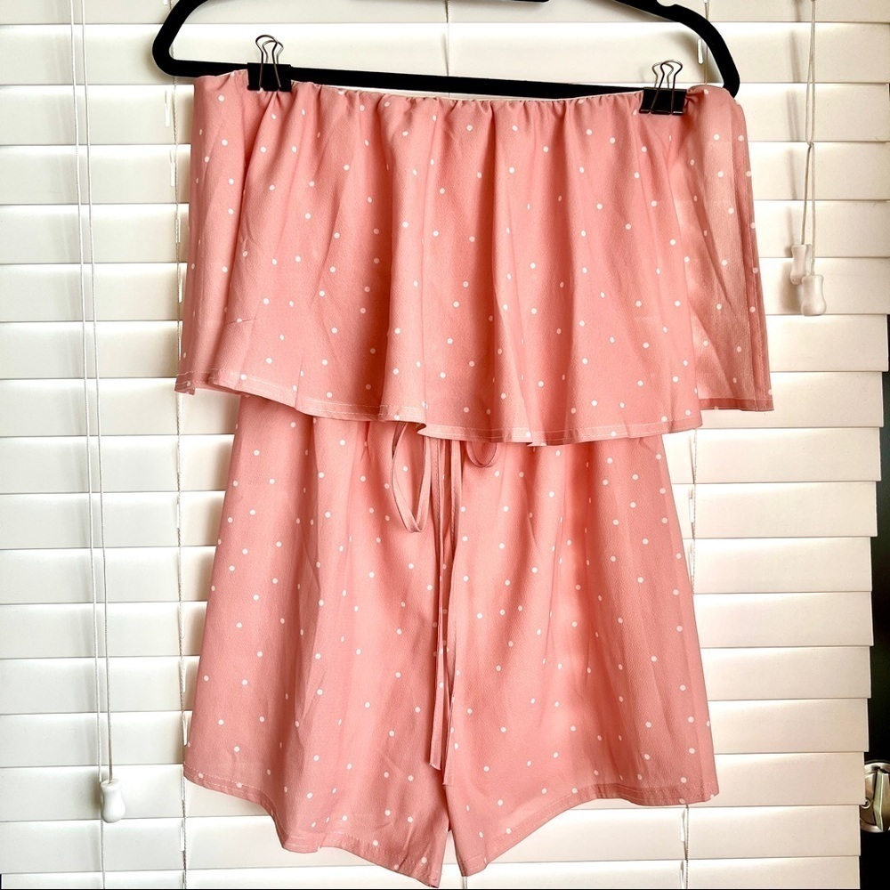 Super cute Private Label Peach Polka Dot Romper! Sz S ππβοΈπ - Picture 3 of 17